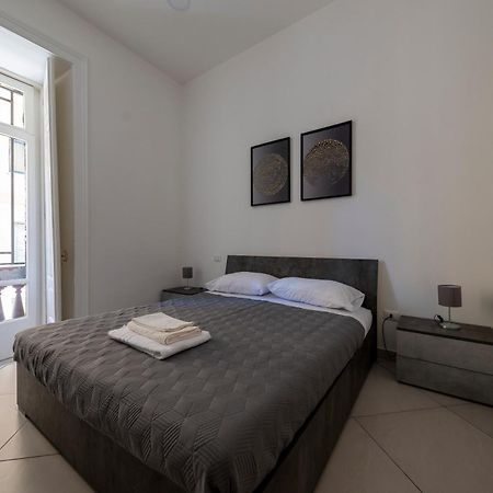 Casa Vacanze Nemesi Tyche Salernes Extérieur photo
