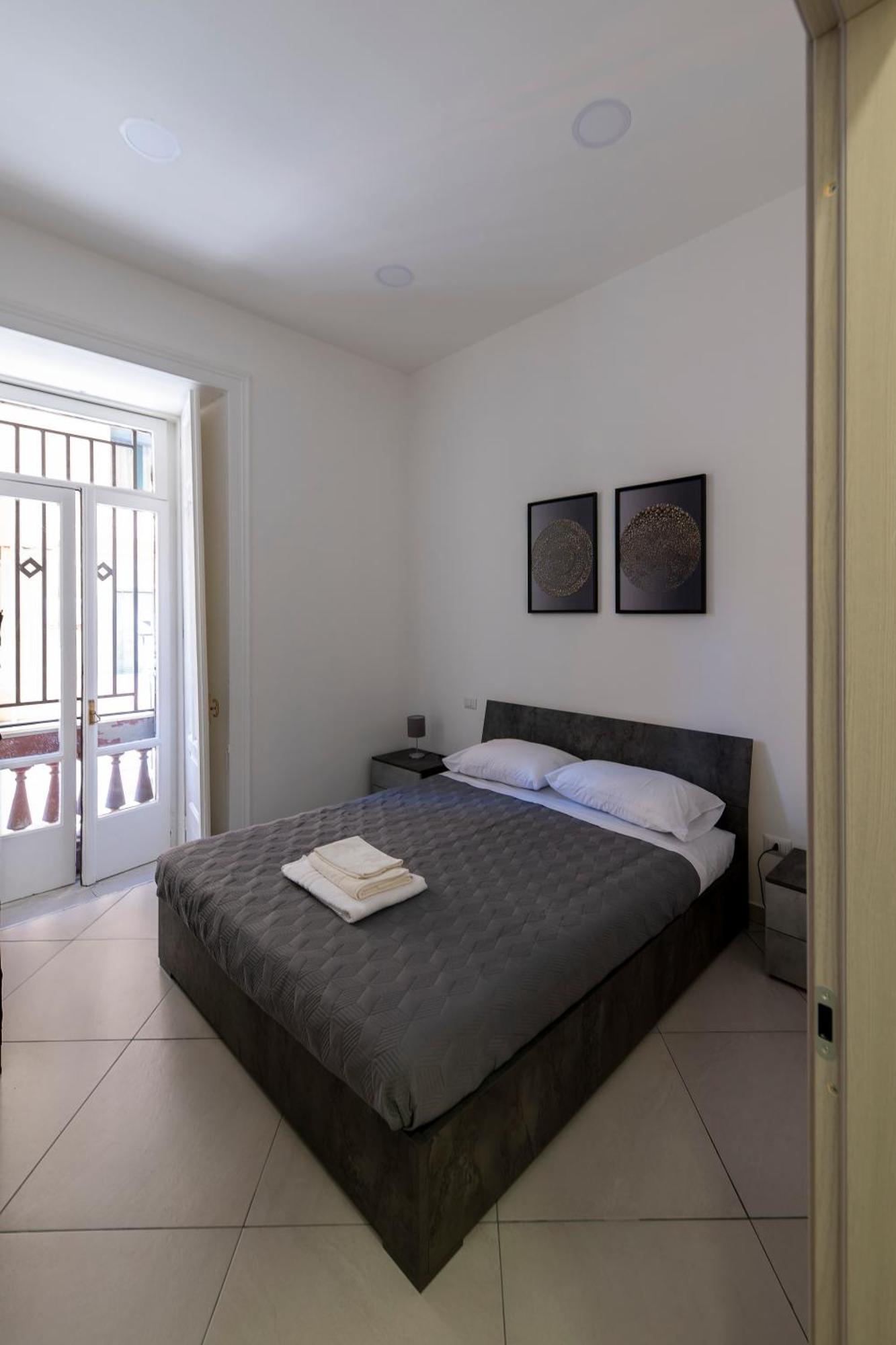 Casa Vacanze Nemesi Tyche Salernes Extérieur photo